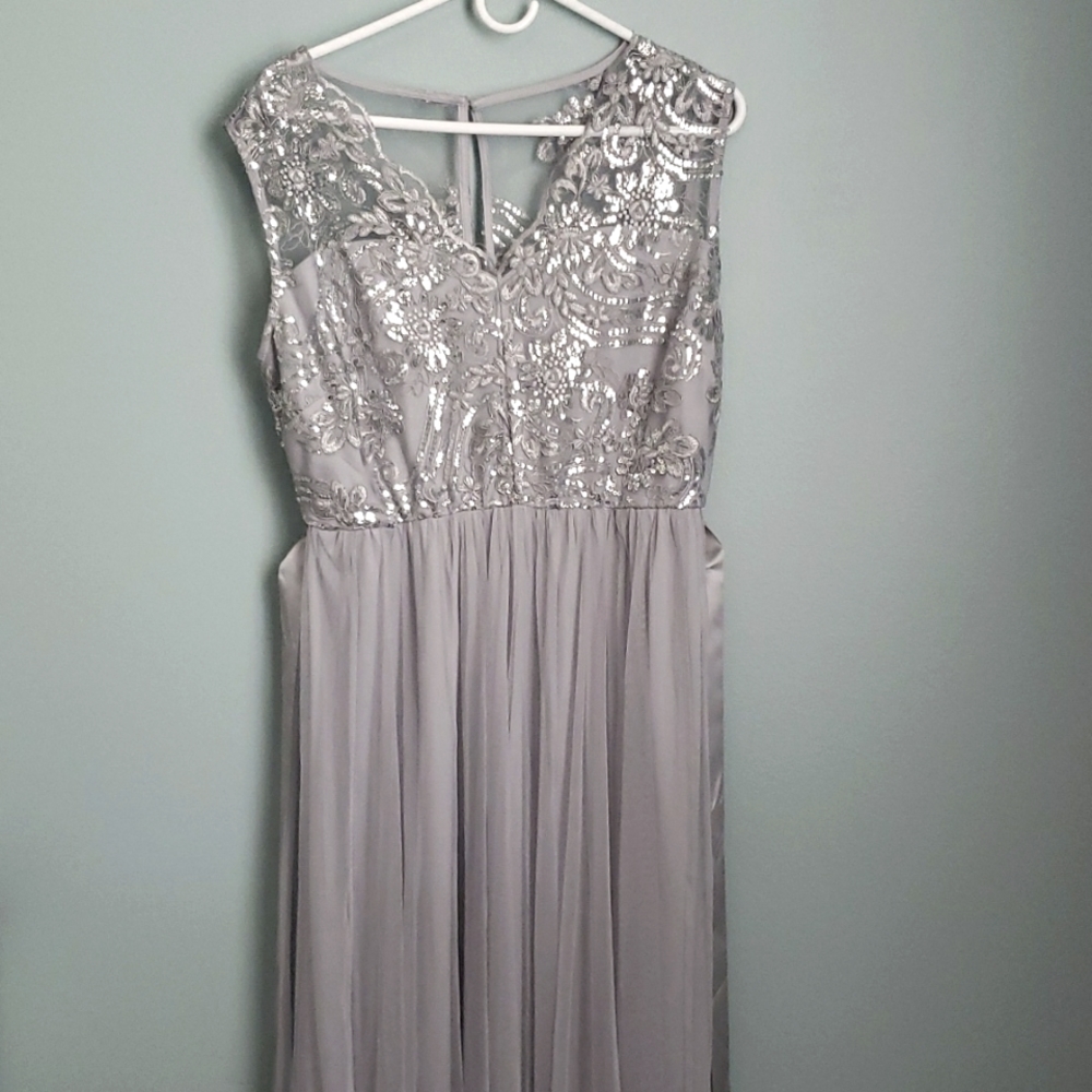Silver Floor-length Formal Gown